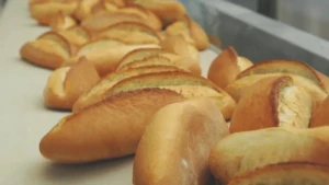 İzmir'de Ekmek Fiyatlarına Şok Zam! Güncel Listeyle Tanışın